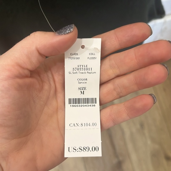 White House Black Market Soft Turtleneck Peplum In Green Spruce NWT M - Picture 8 of 11